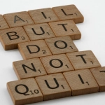 Great Rhino Deluxe игровой автомат символ жизненных неудач